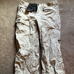 Women’s North Face Snow pants